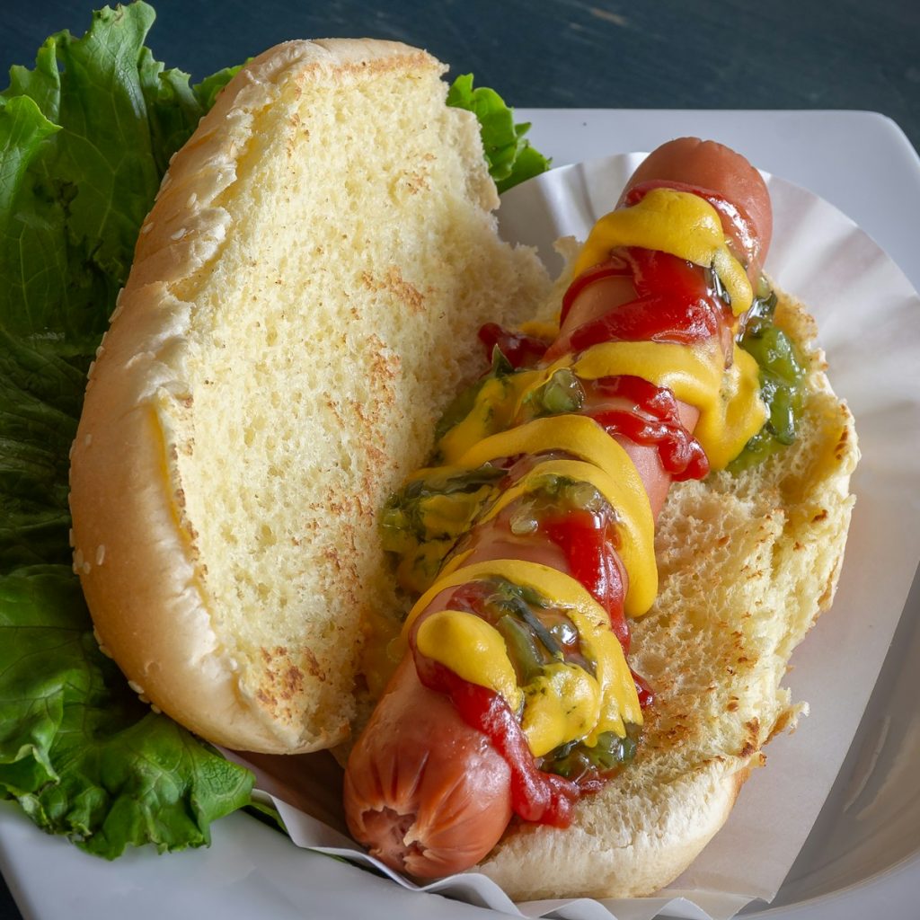 Mon chien peut-il manger du hot dog ? Les bienfaits expliqués par un vétérinaire