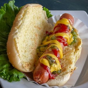 Mon chien peut-il manger du hot dog ? Les bienfaits expliqués par un vétérinaire