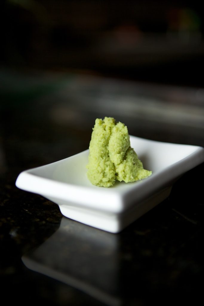 Mon chien peut-il manger du wasabi ? les risques expliqués par un vétérinaire.